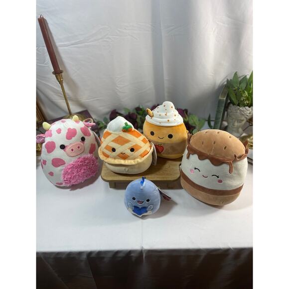 Lot of 5 Squishmallows (4-full sized, 1-mini) - Picture 2 of 9